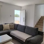Holiday home Hana House *