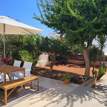 Hana House Semesterbostad Ayia Napa