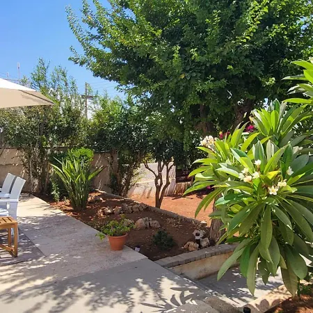 בית נופש Hana House *